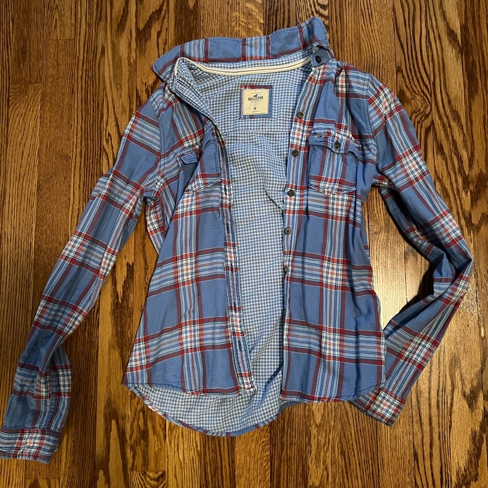 Hollister Plaid flannel button down Female size Medium